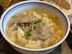 -破瓦寒窑·地摊烤羊排