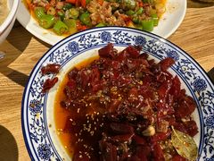 -自贡盐帮菜·玩辣餐厅(樱花园西街店)