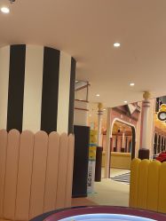 -奈尔宝家庭中心·亲子餐厅(鄞州万达店)