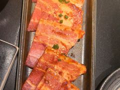 -山川小町·极番烧肉(新地假日广场店)