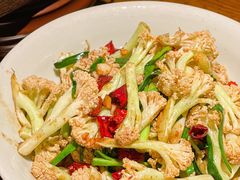 -吃饭皇帝大土家民族菜(正大广场店)