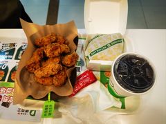 -德克士(场中路店)