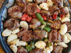 -老东镇啤酒屋海鲜加工·蒸汽海鲜·海鲜烧烤(台东店)