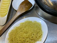 -胡须佬鸡煲四季火锅店(石厦西村直营店)