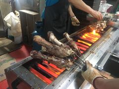 -夏都地标马一刀烤肉美食城
