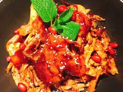手撕扁担鸡-吃饭皇帝大(解放西路店)