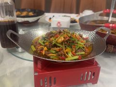 -鑫巴蜀小镇 · 水煮鱼专研店(玉桥店)
