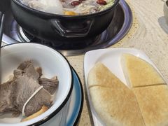 -九寨特色牦牛肉汤锅 羊肉汤锅