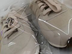 -翰皇直营洗衣洗鞋(望京鹿港店)