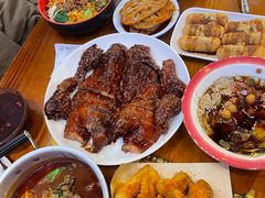 -爆炸头阿姨小四川正宗川味小吃(无任何分店)