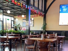-普兰达德国餐厅·德式脆皮烤猪肘·自酿啤酒(观唐店)