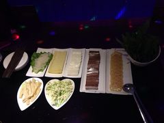 iphone_upload_pic-唯爱KTV聚会餐厅(仙林东城汇店)