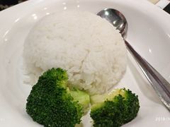 -佰搭果·广式茶餐厅(西华路店)