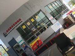 -中国石化滦州服务区（北京方向）加油站