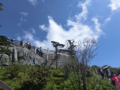 -峨嵋山金顶
