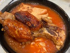 番茄汤鸡翅猪扒出前一丁面-华嫂冰室(尖沙咀店)