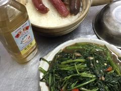 -兴记菜馆
