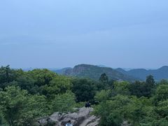 -灵岩山风景区