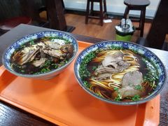 -老新隆牛肉锅贴(新街口店)