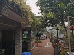 -楠柏弯休闲山庄(梨花溪店)