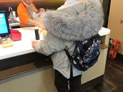 -新华里咖啡书吧(新华书店小寨店)