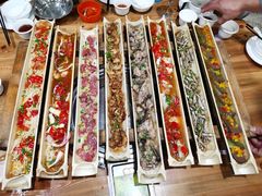 -胡须哥网红竹筒菜