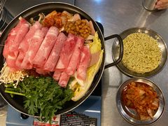 -MI WU FACTORY米屋美食工厂餐厅(绿地店)