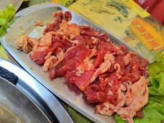 精致肥牛-牛牛牛酸菜煎肉店(望云寺路店)