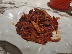 -新疆伊秀清真餐厅