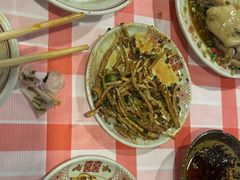 -老方桌烂蹄花川菜馆(九龙坡店)