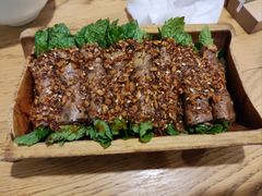 薄荷牛肉卷-一坐一忘云南菜(嘉里中心店)