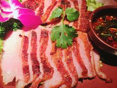 卡拉山火塘烧肉-花马天堂云南餐厅 Lost Heaven(高邮路店)