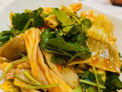 -璞臻汽锅餐厅(南京东路店)