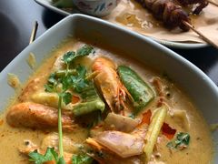 -大头虾越式风味餐厅(光明广场店)