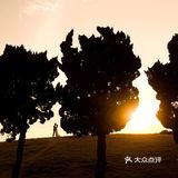 给大家分享一组旅拍风格的婚纱照客片