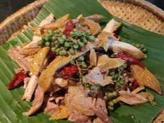 -李子坝梁山鸡(李子坝大鸡哥店)