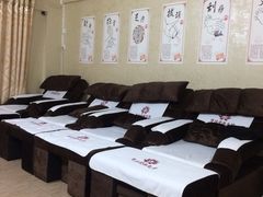 -荣神艺·推拿SPA养生馆(万菱汇店)