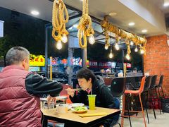 大堂-宝记烧烤·碳锅羊肉·羊蝎子火锅·夜食社(文体路创始店)