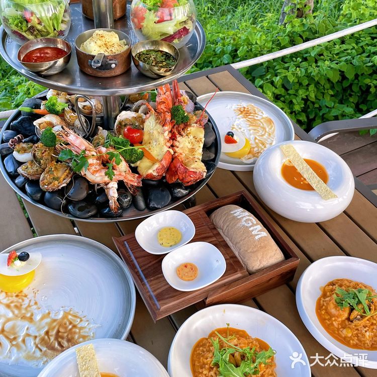 🔥太美太好吃了吧！亚龙湾美高梅霓湾海鲜餐厅探店