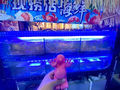 -领鲜活海鲜榴莲自助火锅(东门店)