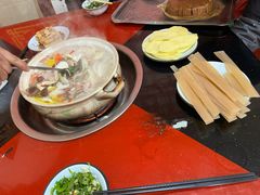 -花水湾红太阳牛肉汤锅