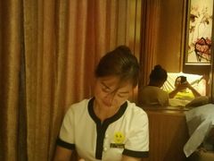 -静 泰养生(黄金城道店)