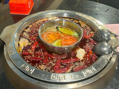 -洞亭火锅(防空洞总店)