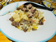 新疆碎肉抓饭-新疆烧烤王(广灵店)