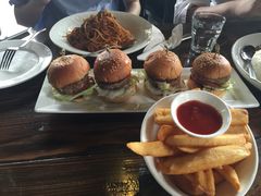 小主人西餐厅-小主人西餐厅 master table(青年中路店)