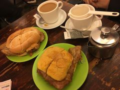 猪扒包-大利来记餐厅(大三巴店)