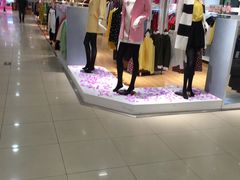 -欧亚商都奥特莱斯(新发路店)