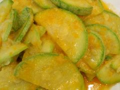 咸蛋黄炒小瓜-小慧住家贵州菜(甲秀楼店)