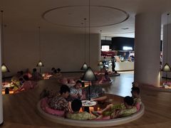 -涨巢·潮玩水疗局