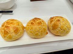 酥皮叉烧包-白天鹅宾馆-宏图府餐厅